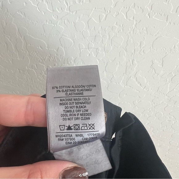 Hudson Black Straight Leg Cargo Jean - Picture 7 of 8